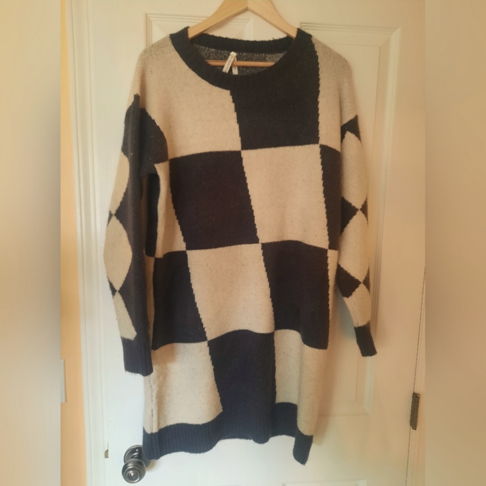 Black and white sweater dress